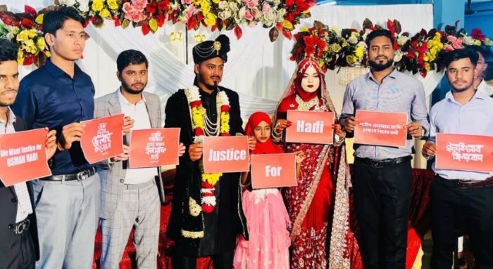শাহ আমানত বিমানবন্দরে কাস্টমসের অভিযানে ৩০ লাখ টাকার বিদেশি সিগারেট জব্দ