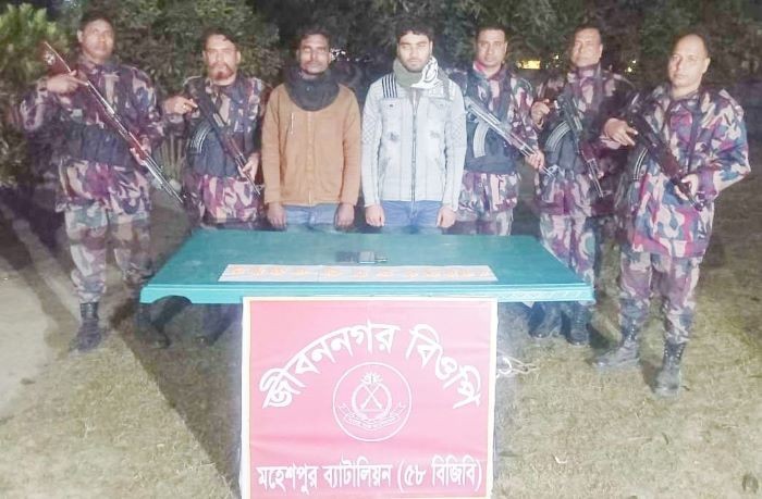 জীবননগরে ১১৫০ পিস ইয়াবাসহ দুই মাদক কারবারি আটক