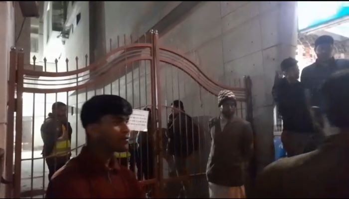 রাজশাহীর নগরীতে গৃহবধূর মরদেহ উদ্ধার, স্বামী আইসিইউতে