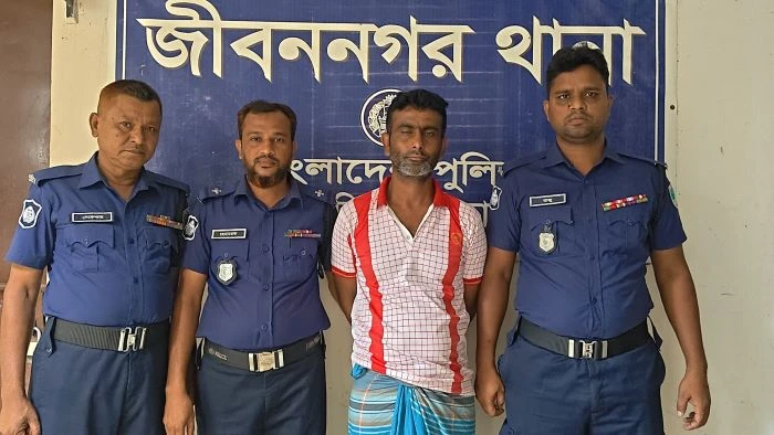 ১৯ মামলার আসামি মাদক সম্রাট জান্টু গ্রেপ্তার, পুলিশের সঙ্গে ধস্তাধস্তি করে পালানোর চেষ্টা