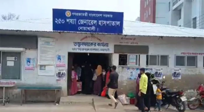নোয়াখালীর হাজীপুরে যুবককে প্রকাশ্যে গু/লির চাঞ্চল্যকর সিসিটিভি ফুটেজ (ভিডিও)